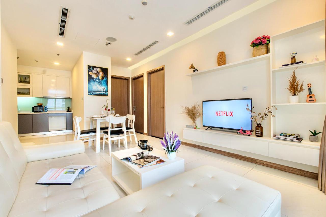 Moxy Hcmc Aparts - Vinhomes Central Park, Ice Rink Cidade de Ho Chi Minh Exterior foto