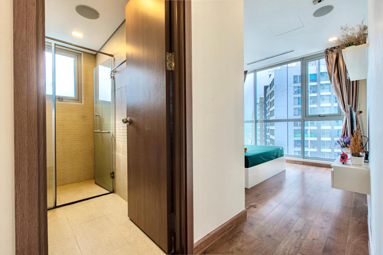 Moxy Hcmc Aparts - Vinhomes Central Park, Ice Rink Cidade de Ho Chi Minh Exterior foto